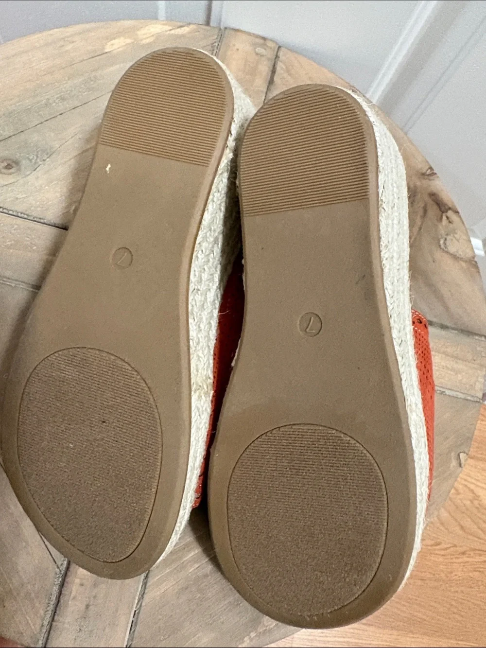 Very G Perforated Wedge Sandals Size 7